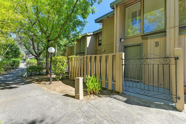 13051 Lincoln Way #B, Auburn, CA 95603