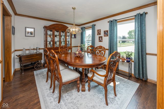 1620 Westfield Court, Greenfield, IN 46140