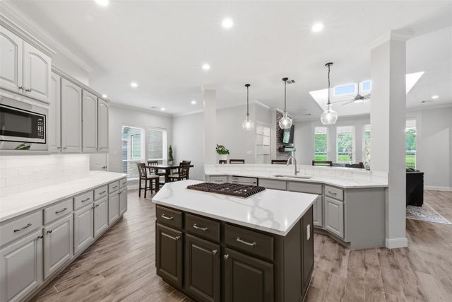 7515 Prairie Oak Trail, Humble, TX 77346