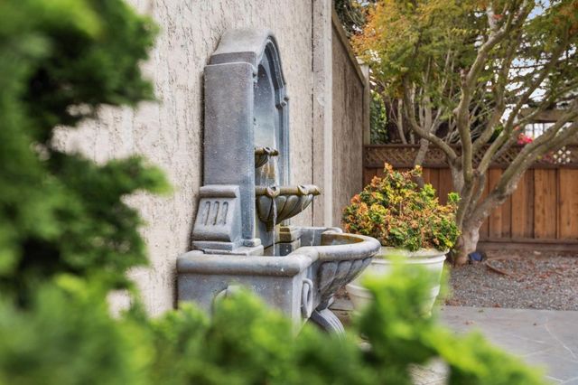 321 Eagle Trace Drive, Half Moon Bay, CA 94019