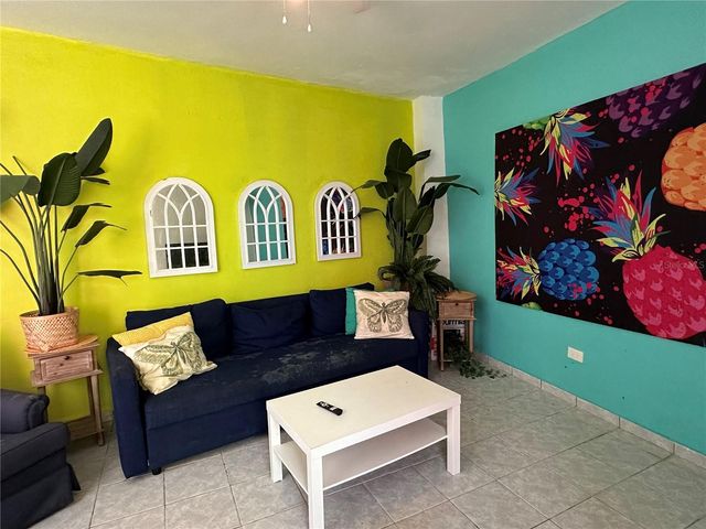 310 BARTOLOME DE LAS CASAS STREET, San Juan, PR 00915