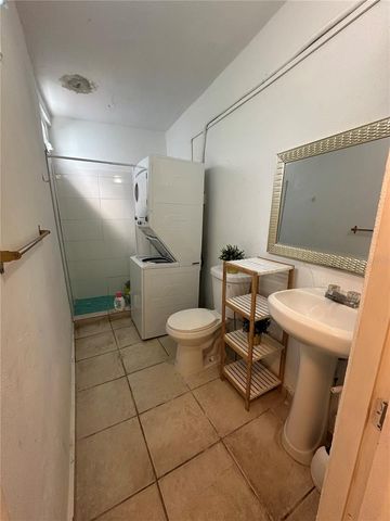 310 BARTOLOME DE LAS CASAS STREET, San Juan, PR 00915