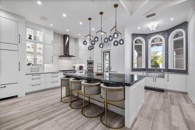 6025 BEACON SHORES STREET, Tampa, FL 33616