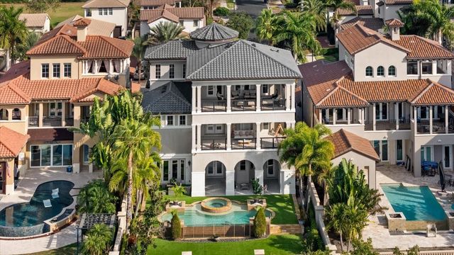 6025 BEACON SHORES STREET, Tampa, FL 33616