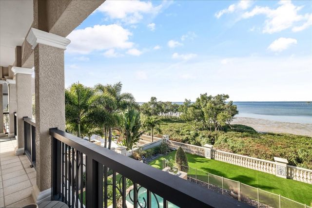 6025 BEACON SHORES STREET, Tampa, FL 33616