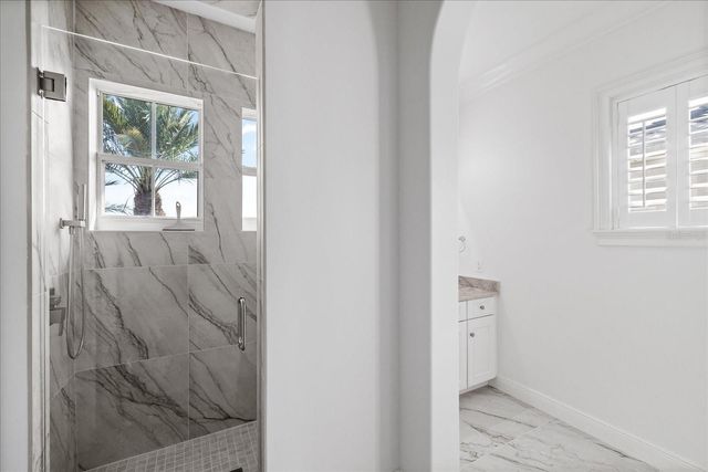 6025 BEACON SHORES STREET, Tampa, FL 33616