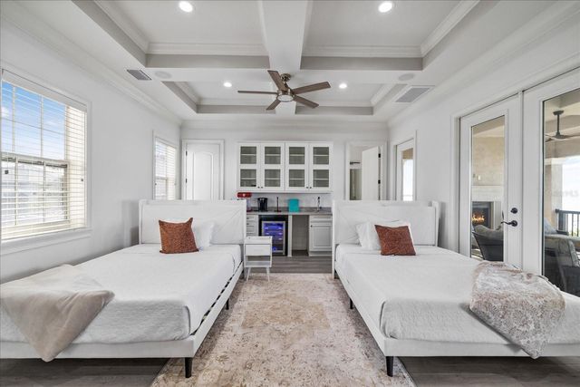 6025 BEACON SHORES STREET, Tampa, FL 33616