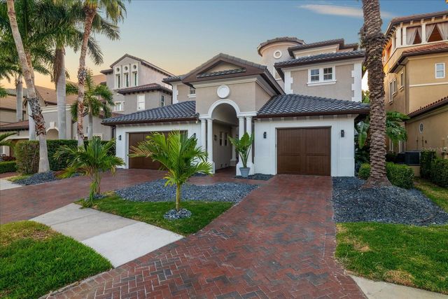 6025 BEACON SHORES STREET, Tampa, FL 33616