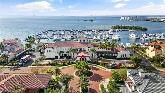 6025 BEACON SHORES STREET, Tampa, FL 33616