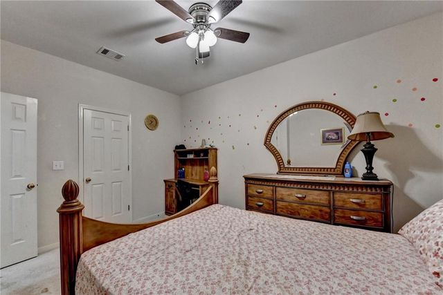 860 Southland Pass, Stone Mountain, GA 30087