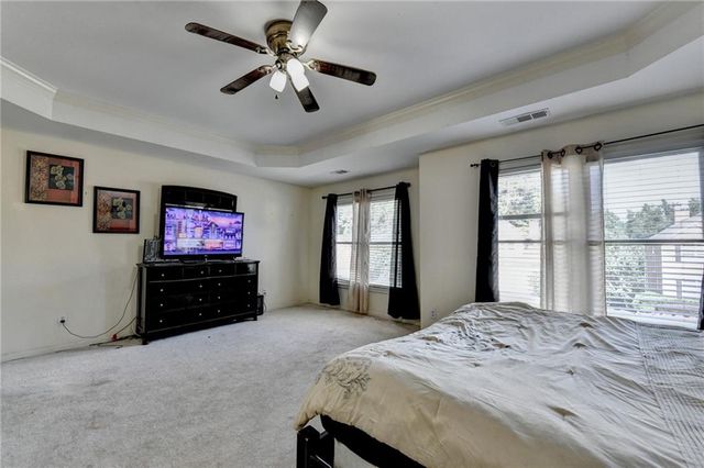 860 Southland Pass, Stone Mountain, GA 30087