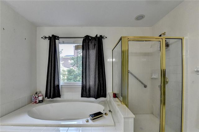 860 Southland Pass, Stone Mountain, GA 30087