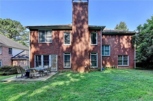 860 Southland Pass, Stone Mountain, GA 30087