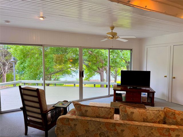 279 County Road 1710, Clifton, TX 76634
