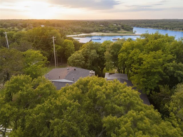 279 County Road 1710, Clifton, TX 76634