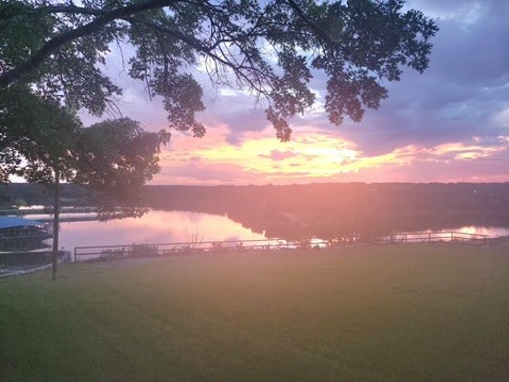 279 County Road 1710, Clifton, TX 76634