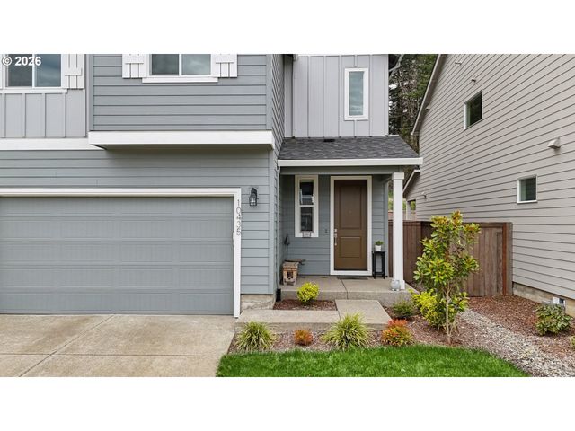 10435 Se Heritage Rd, Happy Valley, OR 97086