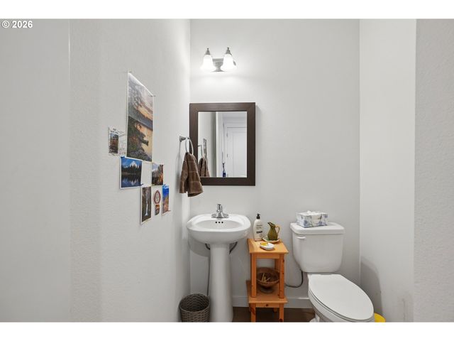 10435 Se Heritage Rd, Happy Valley, OR 97086