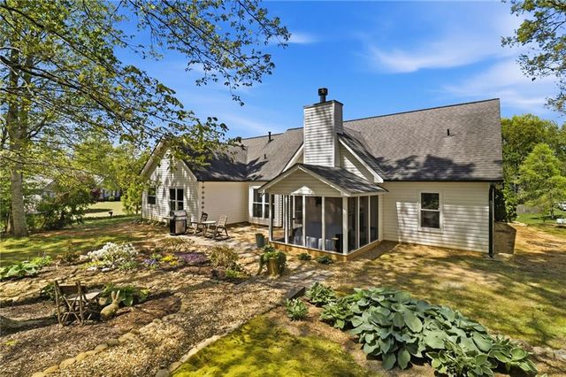 290 Paul Circle, Jasper, GA 30143
