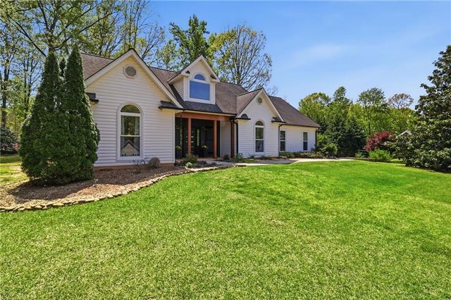 290 Paul Circle, Jasper, GA 30143