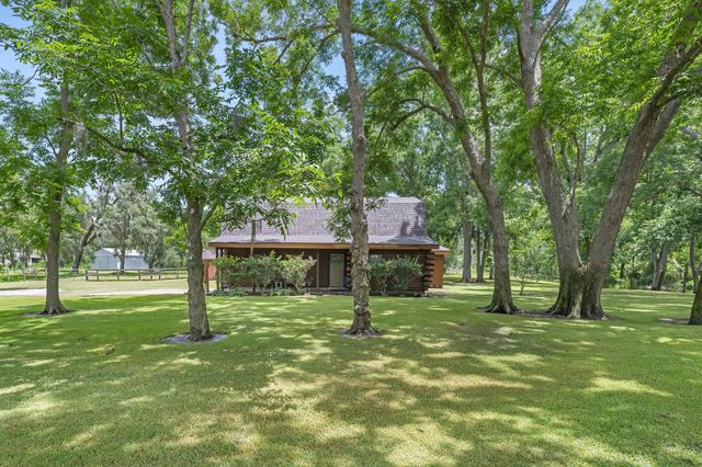16155 County Road 946, Brazoria, TX 77422