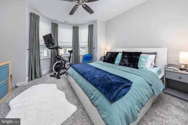 337 BERGEN ST, Gloucester City, NJ 08030