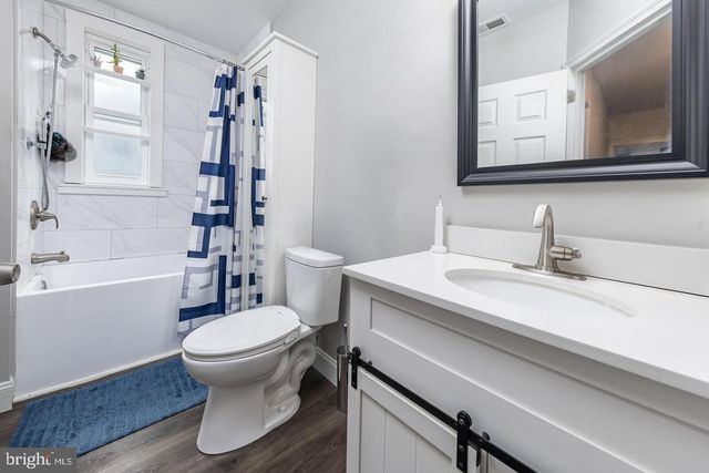 337 BERGEN ST, Gloucester City, NJ 08030