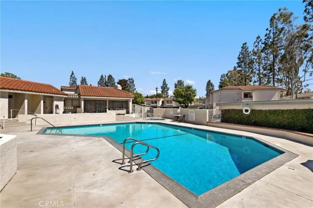 24298 El Pilar, Laguna Niguel, CA 92677