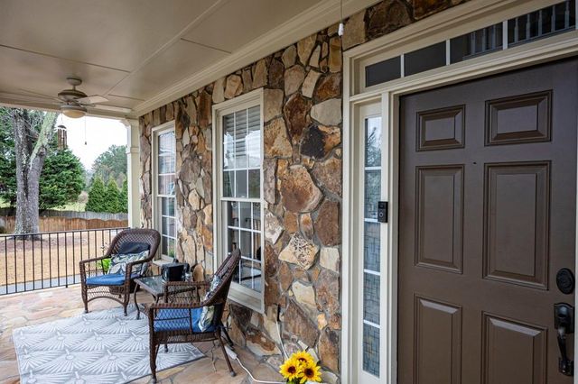 2895 Ivy Brook Lane, Buford, GA 30519