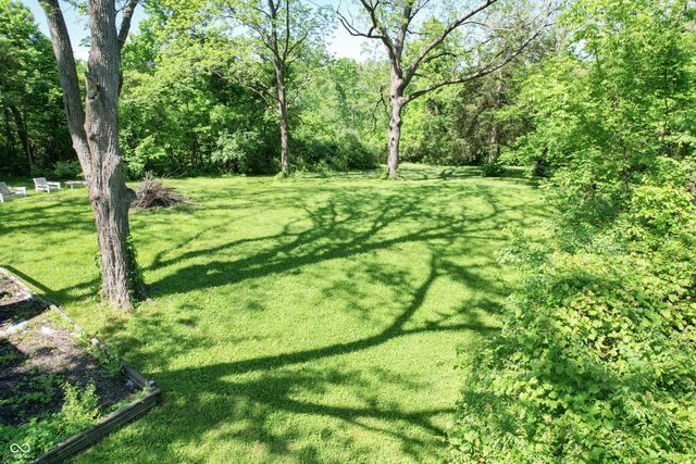 4023 Cedar Hills South Drive, Greenwood, IN 46143