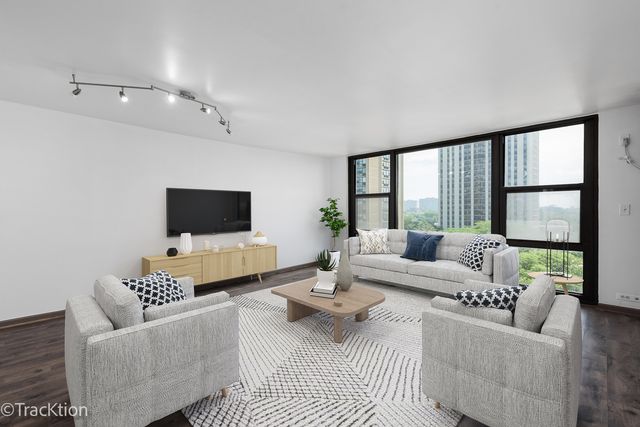 2605 S Indiana Avenue 809, Chicago, IL 60616