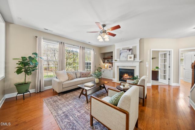 602 Shale Gray Court, Cary, NC 27519