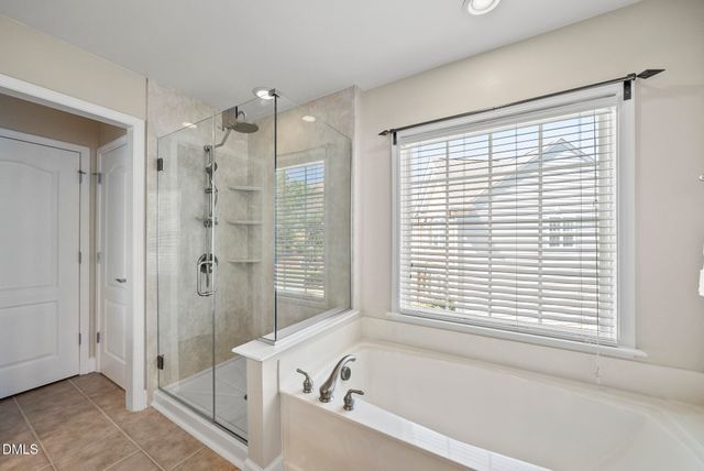 602 Shale Gray Court, Cary, NC 27519