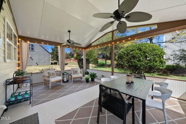 602 Shale Gray Court, Cary, NC 27519