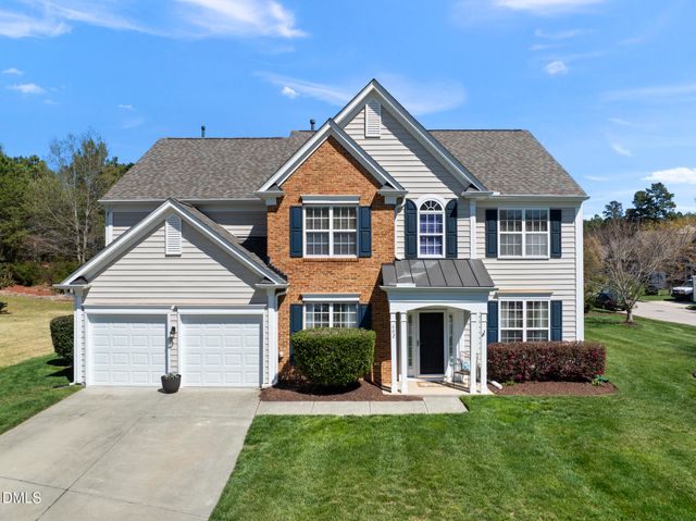 602 Shale Gray Court, Cary, NC 27519