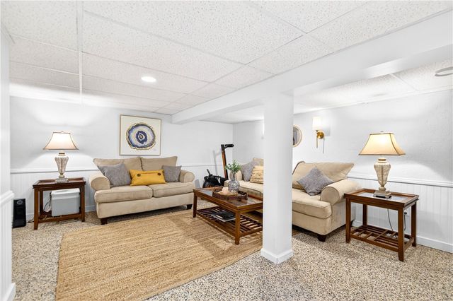 1464 Maple, Penn Hills, PA 15147