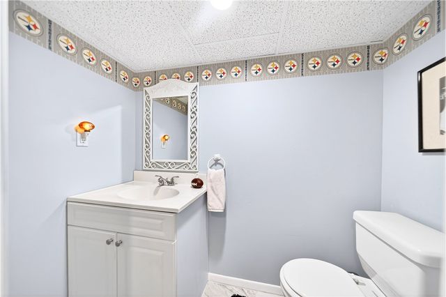 1464 Maple, Penn Hills, PA 15147