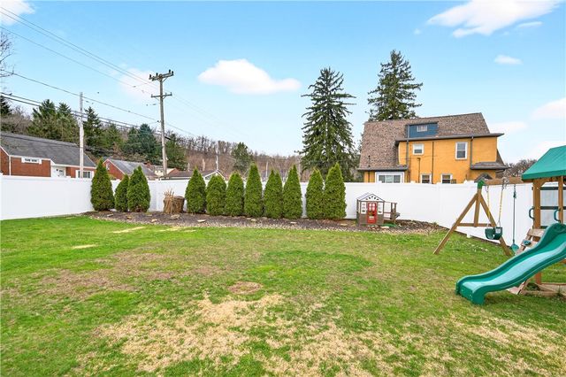 1464 Maple, Penn Hills, PA 15147
