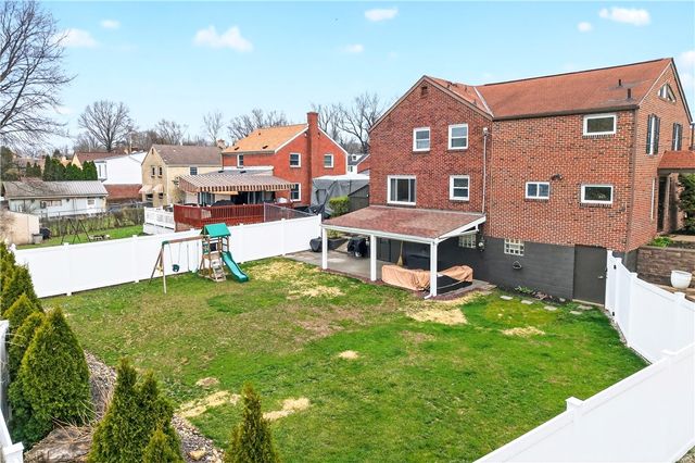 1464 Maple, Penn Hills, PA 15147