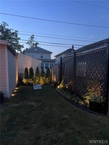 356 Sanders Road, Buffalo, NY 14216