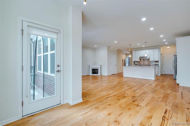 43635 Chancellor Lane, Novi, MI 48375