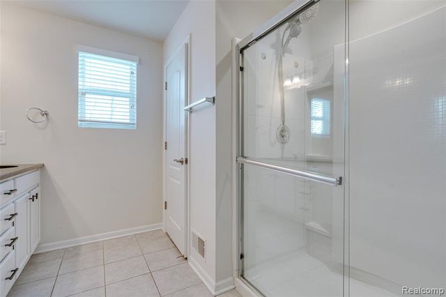 43635 Chancellor Lane, Novi, MI 48375