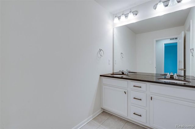 43635 Chancellor Lane, Novi, MI 48375