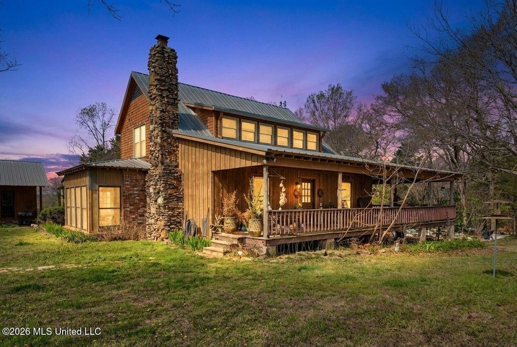 392 Sycamore Road, Coldwater, MS 38618 — exterior