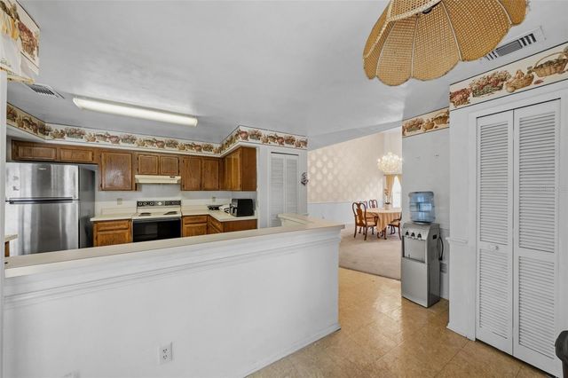 1736 NATCHEZ TRACE BOULEVARD, Orlando, FL 32818