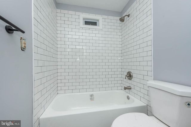 1909 HARLEM AVE, Baltimore, MD 21217