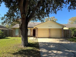 7430 Lobera Drive, Houston, TX 77083