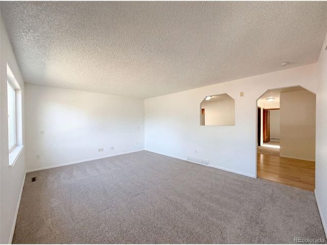2162 Wedgewood Dr, Greeley, CO 80631