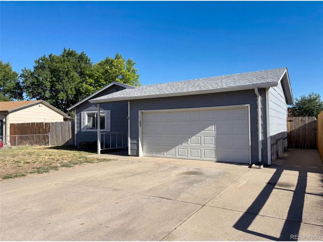 2162 Wedgewood Dr, Greeley, CO 80631