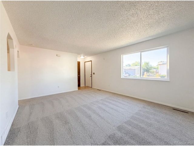 2162 Wedgewood Dr, Greeley, CO 80631